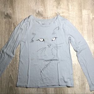 Long-sleeved cat shirt